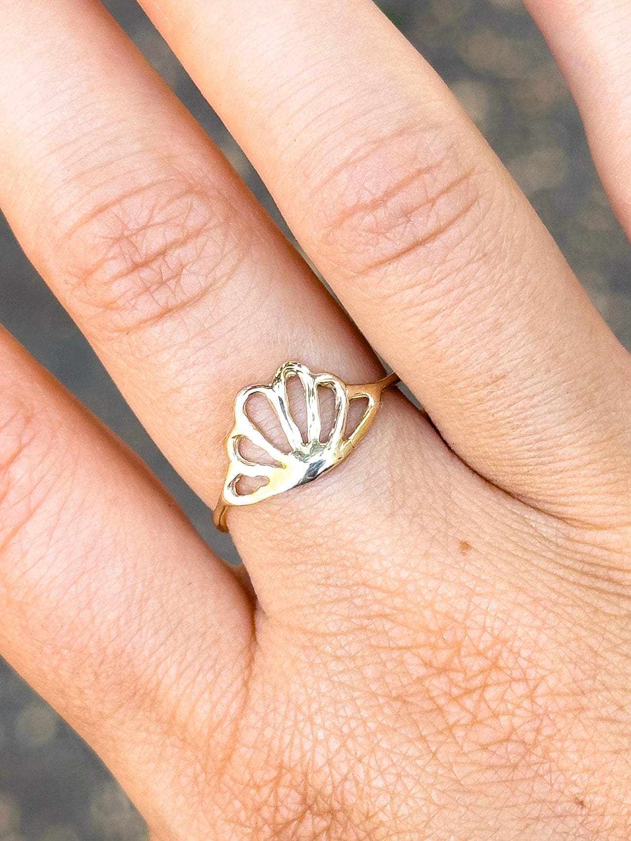 Baby Shell Ring